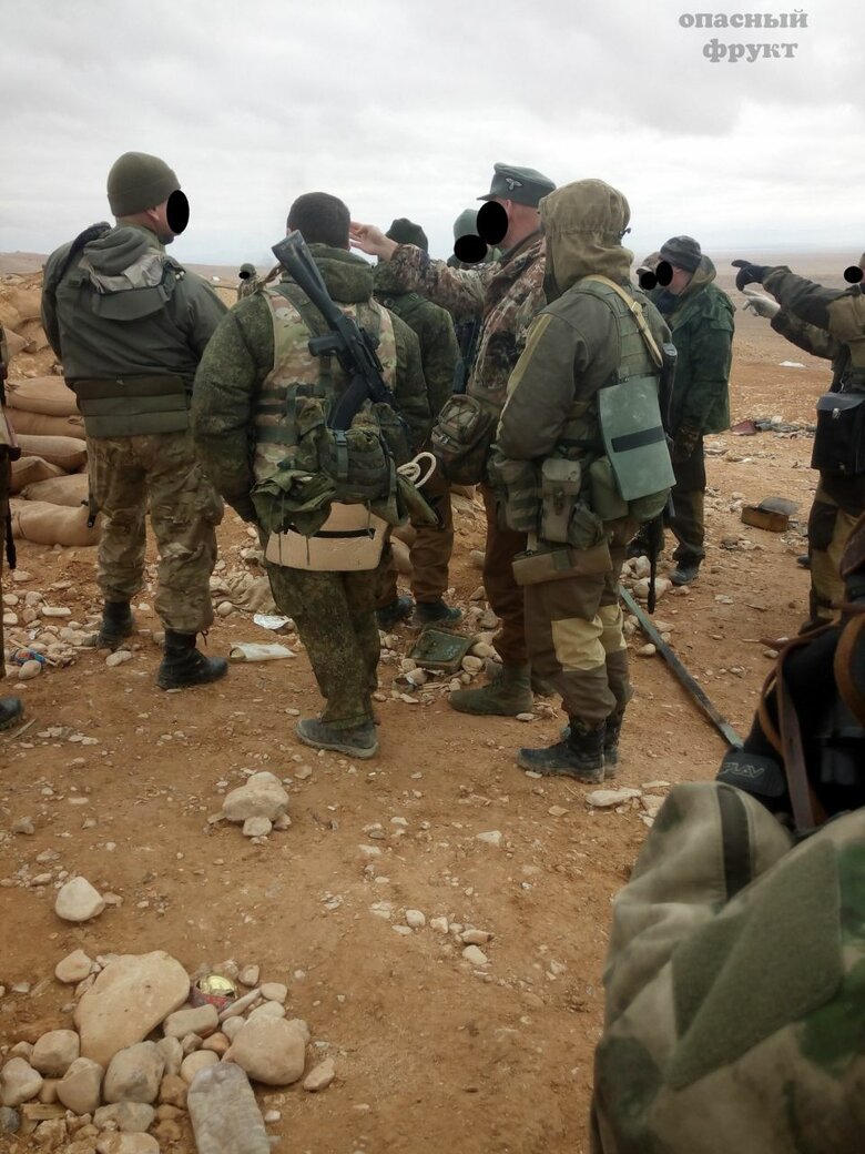 Головний командир вагнеріців Уткін підписується символом СС та вітається словом Хайль, - росЗМІ 08