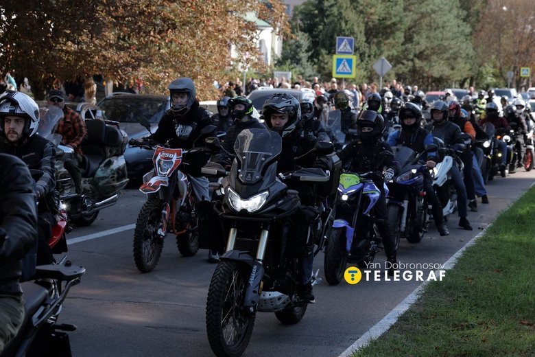 У Вишгороді попрощалися з 14-річним Іллею Гончаровим