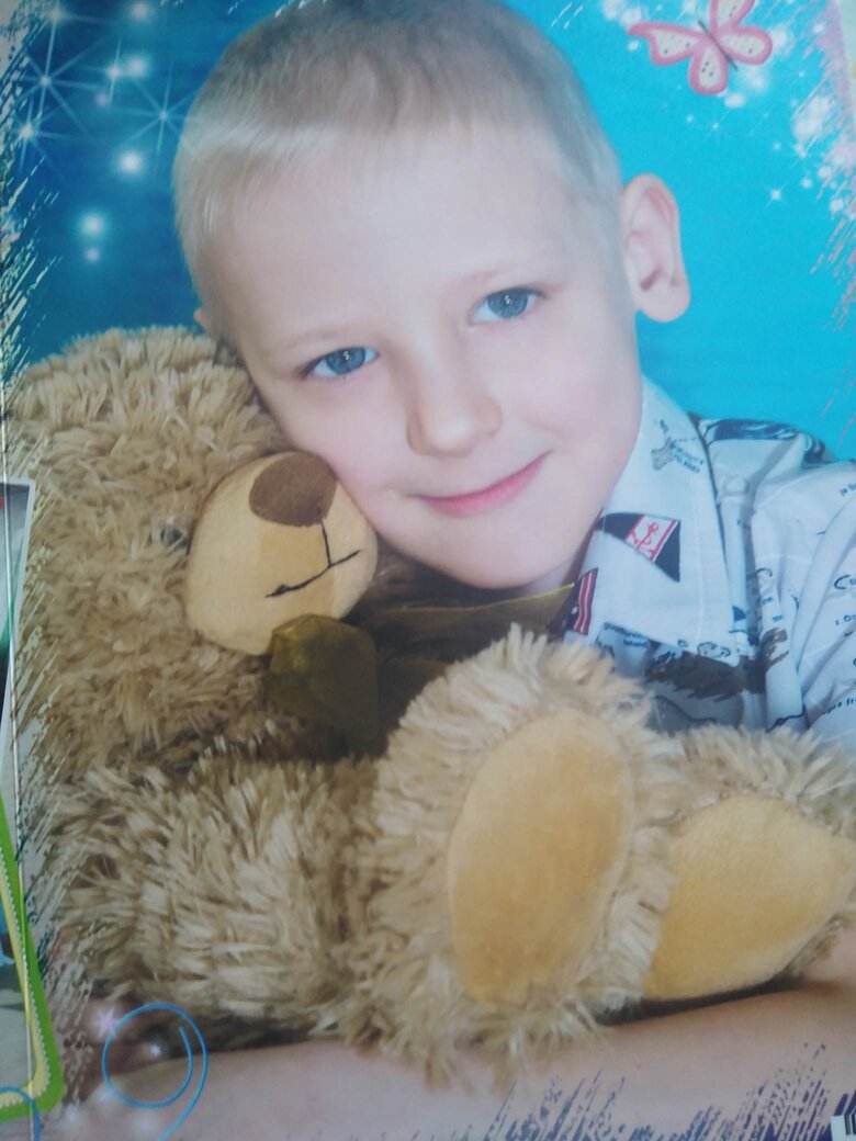 У меня умерло две собаки, бабушка Галя и любимый город Мариуполь, – дневник войны 9-летнего школьника потряс весь мир 01 У меня умерло две собаки, бабушка Галя и любимый город Мариуполь, – дневник войны 9-летнего школьника потряс весь мир 01