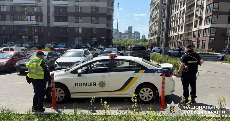 У Подільському районі Києва вранці сталася стрілянина