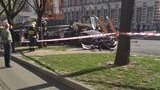 ДТП у Дніпрі: у вантажівки відмовили гальма, вона на спуску протаранила кілька автомобілів. ВІДЕО+ФОТОрепортаж