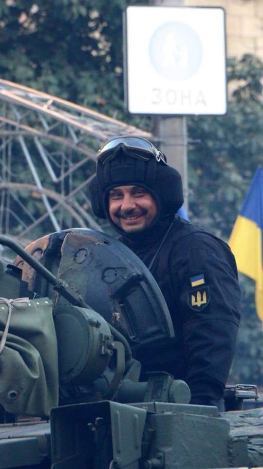 Заступник командира 17-ї ОТБр Дмитро Кащенко очолив танковий розрахунок на параді в Києві у свій день народження, - Жуков 02 Заступник командира 17-ї ОТБр Дмитро Кащенко очолив танковий розрахунок на параді в Києві у свій день народження, - Жуков 02