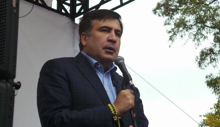 Порошенко дав завдання Луценку і СБУ заарештувати мене за спробу держперевороту, - Саакашвілі