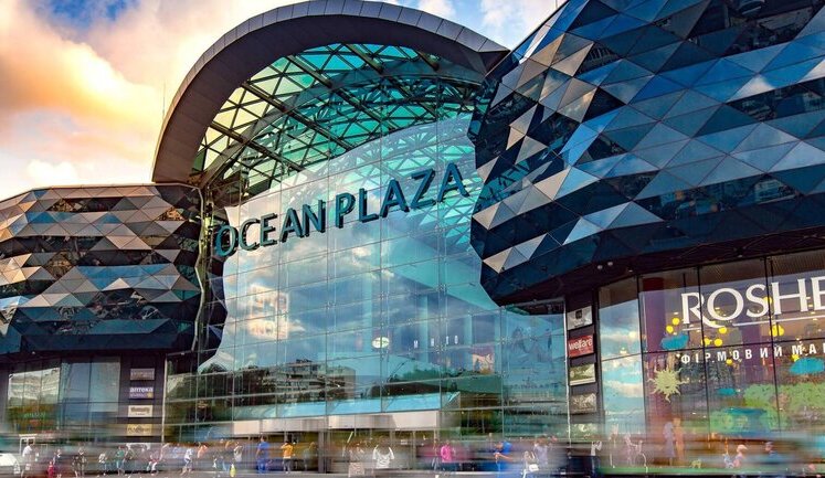 Хмельницький продав свою частку у ТРЦ Ocean Plaza давньому бізнес-партнеру