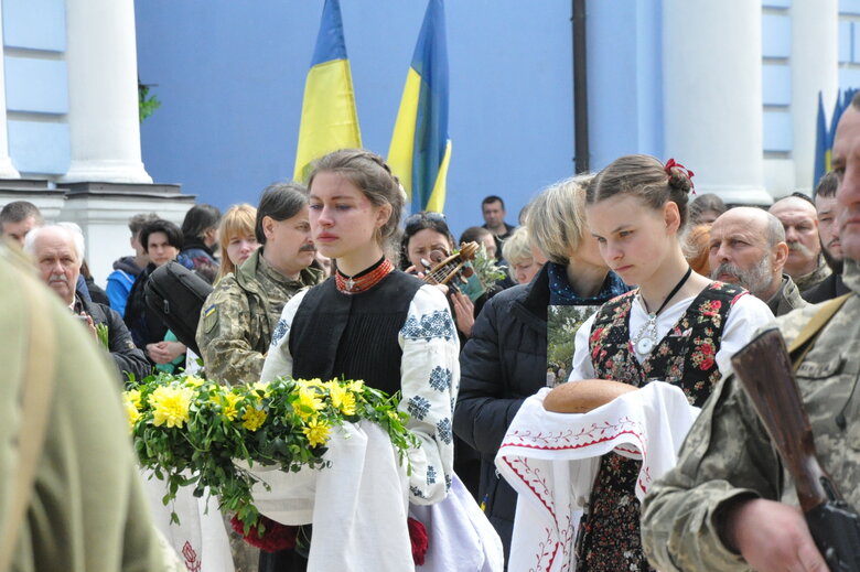 С 21-летним воином Данилом Денисевичем, позывной Дозор, попрощались в Киеве 16