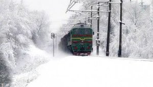 "Укрзализныця" сокращает периодичность курсирования поездов в РФ из-за стремительного падения спроса