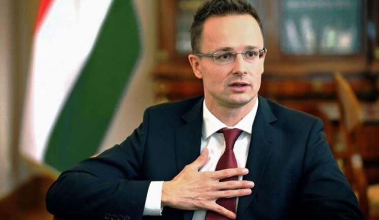Угорщина не фінансуватиме поставку американської зброї для України, - Сійярто