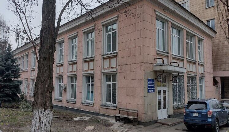 У Києві витратять 220 мільйонів кредиту ЄС на ремонт онкодиспансеру. Ціни будматеріалів – завищені