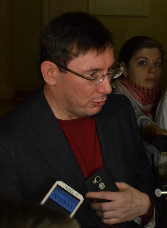 вр депутаты бюджет-2016