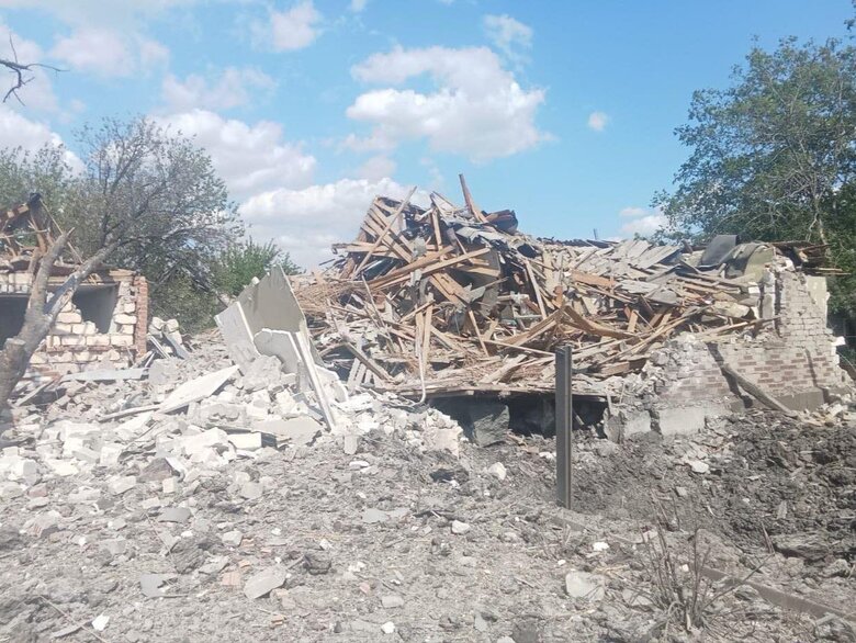 Наслідки обстрілів Донеччини