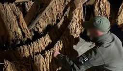 На Волині викрили підпільну тютюнову фабрику