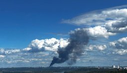 Російська Уфа під дроновою атакою: ймовірно, уражено НПЗ