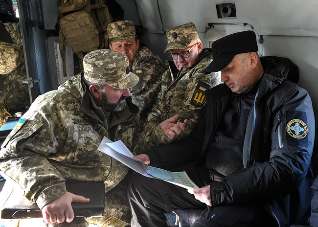 Розпочато державні випробування нової ракетної зброї, - Турчинов 08