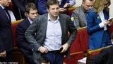 "Слуга народу" Холодов пояснив своє перебування на Кіпрі: Полетів на операцію сина, там швидше за все заразився коронавірусом, сьогодні планую повернутися. ДОКУМЕНТ