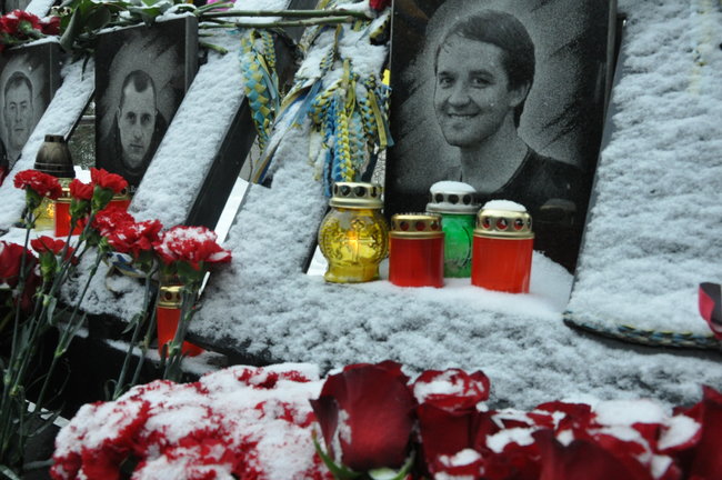 Kyiv marks anniversary of deadly shootings during EuroMaidan protests 19