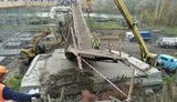 На мосту в Станиці Луганській відкрили тимчасовий перехід, усі роботи планують завершити до 15 листопада. ФОТОрепортаж