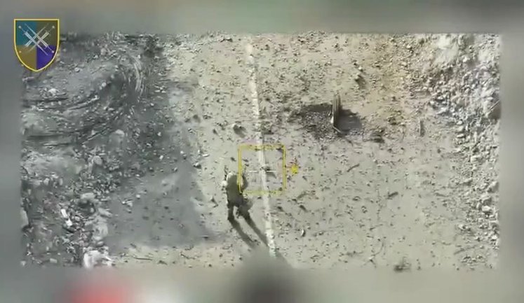 Хотів здатися в полон: окупанта ліквідували свої ж. ВIДЕО
