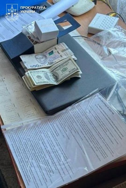 Викрито лікарів на оформленні непридатності до служби