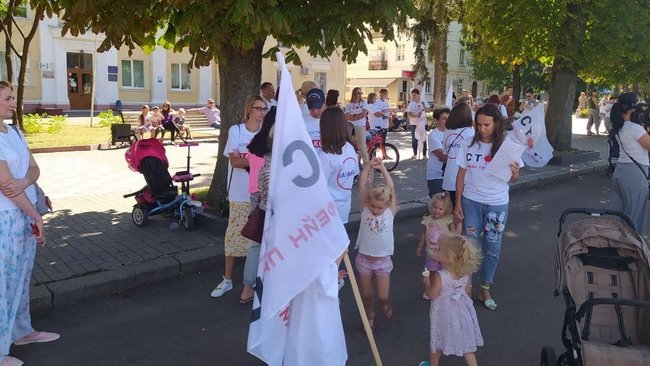 Против карантина протестовали в Хмельницком 03