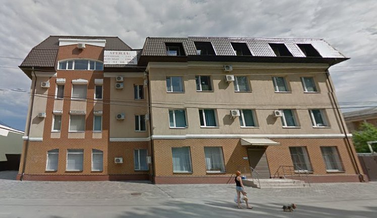 Мерія прифронтового Добропілля купила для переселенців будинок у Дніпрі за 31 мільйон