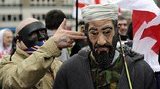 В Британии - своя "манежка": массовые столкновения ультраправых с полицией во время марша против мусульман-иммигрантов. Горячий ФОТОрепортаж