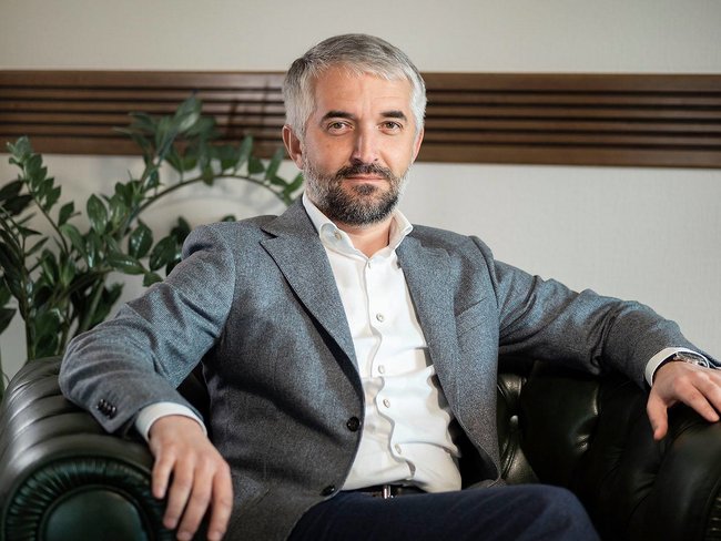 Врио начальника Главного следственного управления СБУ Швец владеет элитной недвижимостью под Киевом, - СМИ 04 Врио начальника Главного следственного управления СБУ Швец владеет элитной недвижимостью под Киевом, - СМИ 04