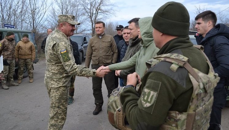 Rada deputies visit Zolote-4 as part of monitoring mission. PHOTOS