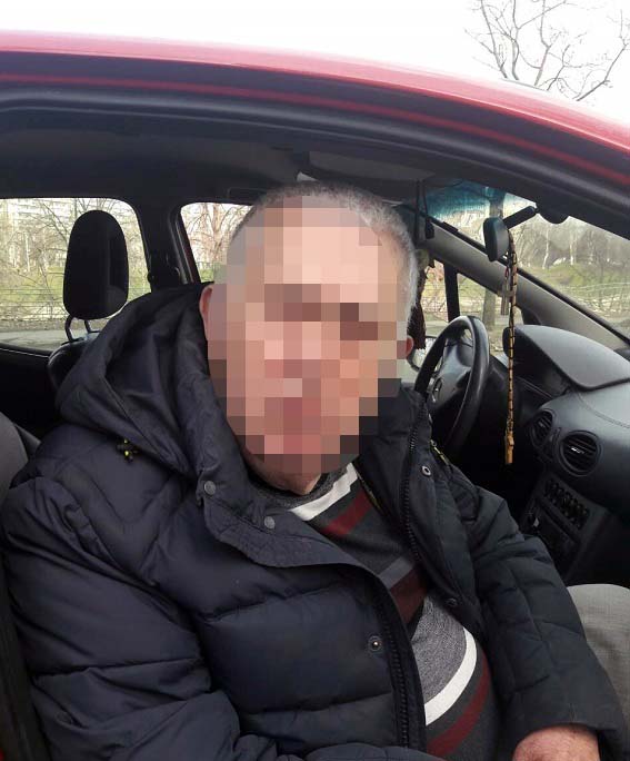Поліція Києва затримала двох іноземців, які обікрали квартиру 09