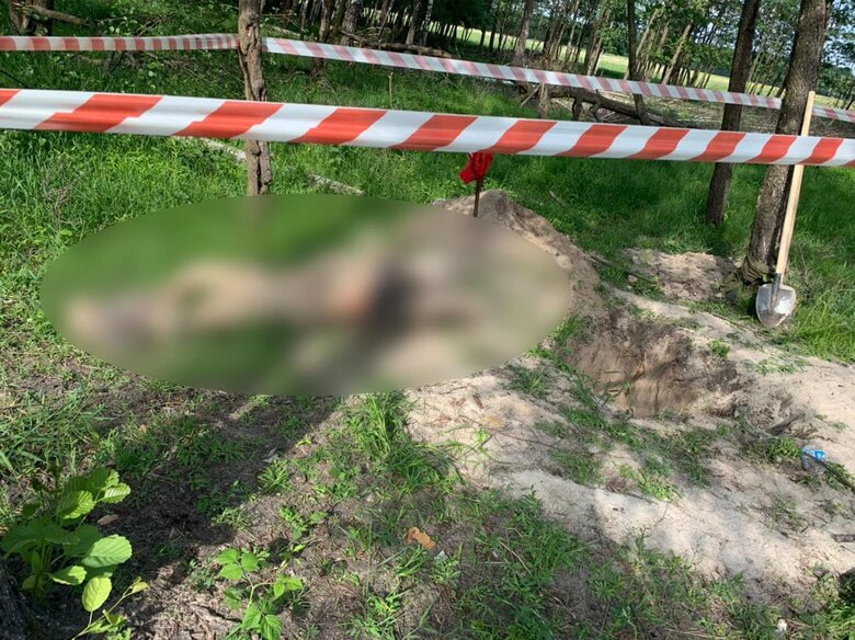 В Киевской области обнаружено тело расстрелянного оккупантами мирного жителя, - Нацполиция 03
