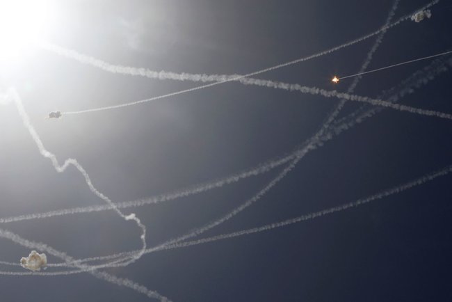 ХАМАС заявило, что выпустило по Тель-Авиву 130 ракет 17
