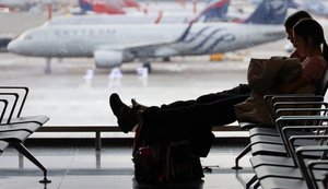 Атака БПЛА на Москву: в аэропортах отменено полтысячи рейсов