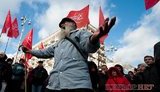 "Свобода" напугала коммунистов: годовщину Октябрьской революции отгуляли на Бессарабке. ФОТОрепортаж