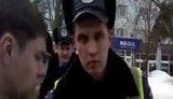 "Не покажешь удостоверение? Так, иди на х#р!", - столичные гаишники не на того напали. ВИДЕО