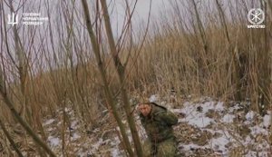 Спецназовцы подразделения "Братство" ГУР МО зашли в тыл врага и зачистили позицию рашистов. ВИДЕО