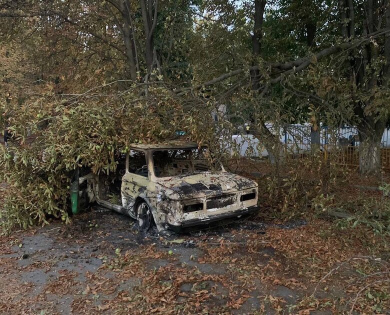 Ночью враг ударил по Никопольскому району Днепропетровской области. Ранен мужчина, - ОВА 03