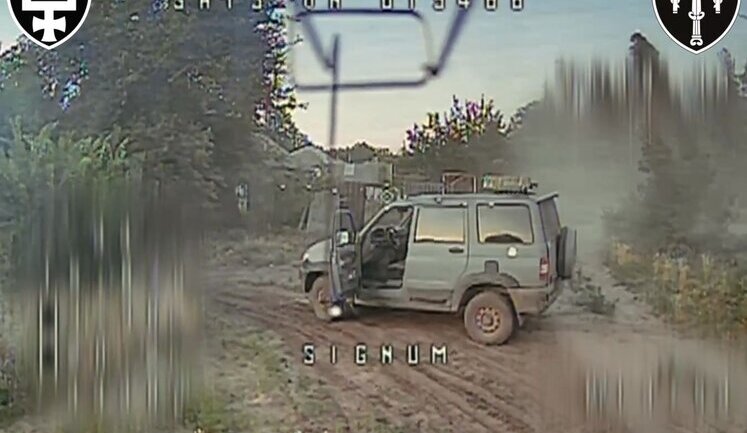 Бійці 53 ОМБр завдали удару по ворожій автівці на Лиманському напрямку. ВIДЕО
