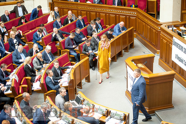 Сироїд з листівками, уклін Добкіна Льовочкіній і замислений Фельдман, - робочий день Ради 4 жовтня 06