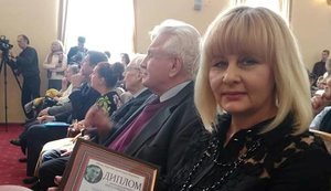 Державну літературну премію ім. Олеся Гончара отримала письменниця Пишнюк за твір "Нерозгаданий постскриптум"
