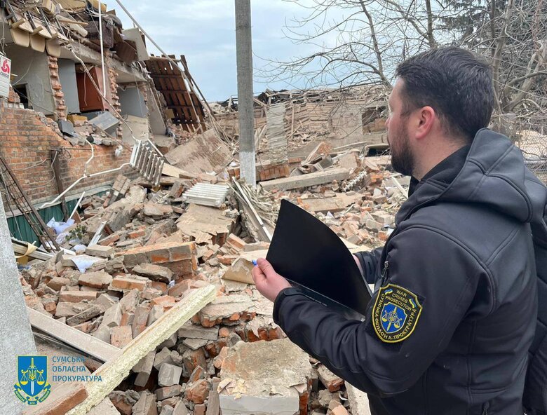 Consequences of massive shelling of Sumy region: police building was completely destroyed 04