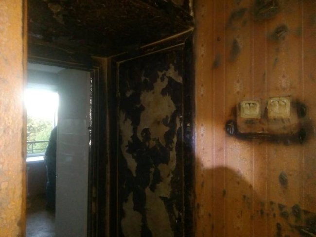 Мужчина и его малолетний сын получили ожоги II-III степени в результате взрыва в квартире в Тернополе, - ГСЧС 01 Мужчина и его малолетний сын получили ожоги II-III степени в результате взрыва в квартире в Тернополе, - ГСЧС 01