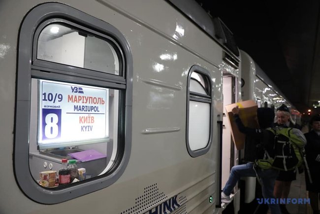 Поїзд із Києва до Маріуполя курсуватиме щодня, - Укрзалізниця 05