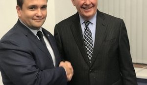 Обсудили все: от миротворцев ООН на Донбассе до поддержки США независимой антикоррупционной системы в Украине, - Климкин встретился с Тиллерсоном. ФОТО