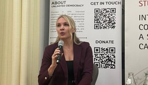 Донька спецпредставника президента США Кіта Келлога Меган Моббс