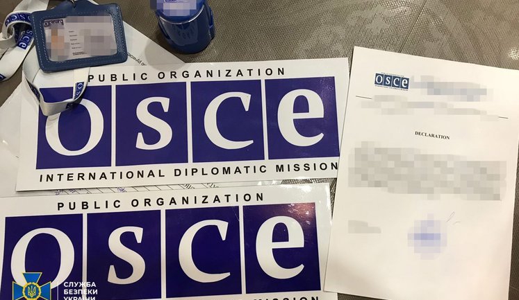СБУ виявила схему підроблення посвідчень місії ОБСЄ