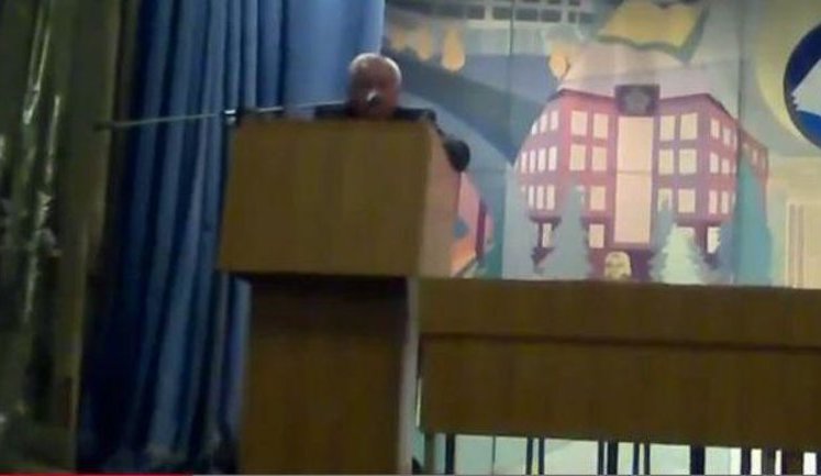 В Ровно руководство университета, не стесняясь, агитирует студентов за экс-губернатора. ВИДЕО