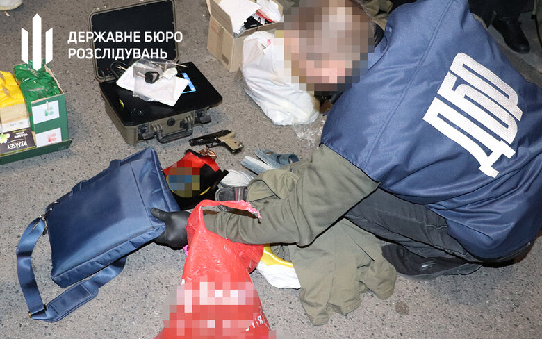 Serviceman detained in Dnipro 05