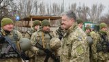 За три недели действия военного положения Украина максимально укрепила линию обороны, - Порошенко