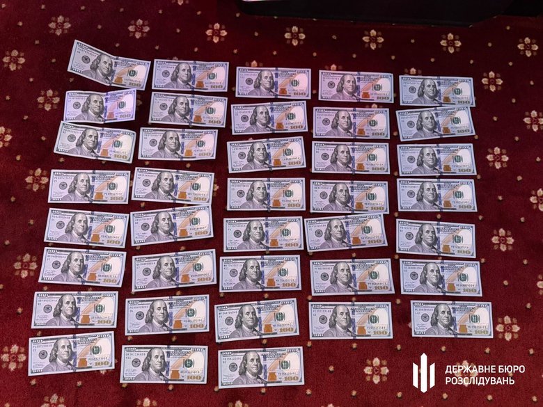 Військового підозрюють у шахрайстві та ухиленні від служби