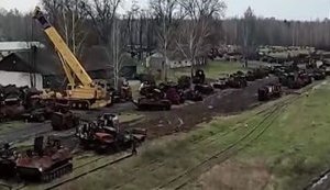 Кладовище знищеної на підступах до Ніжина техніки окупантів. ВIДЕО