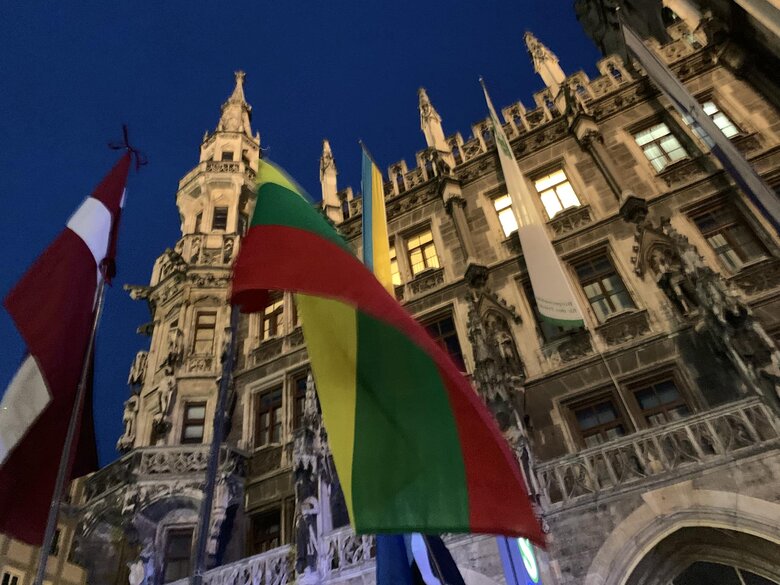 Акції на підтримку України з нагоди третьої річниці повномасштабного вторгнення РФ